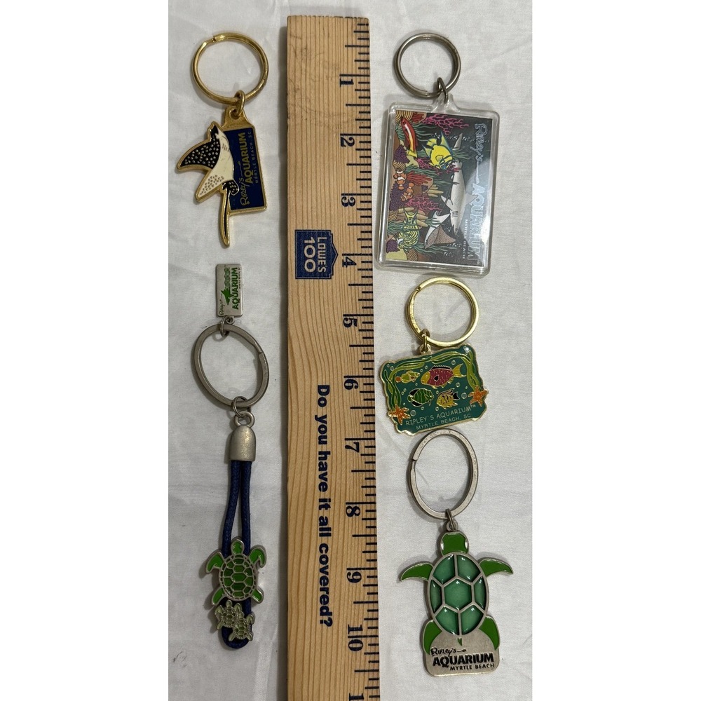 Lot of‎ 5 Ripley's Believe It Or Not Keychains